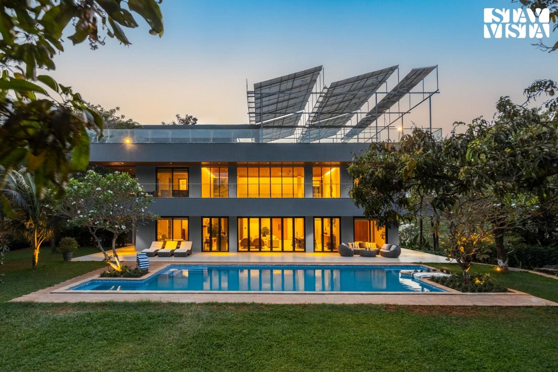 Reflection House By Stayvista With Pool, Terrace Bar, Indoor Games & Exquisite Interiors In A Nutshell Alībāg Esterno foto