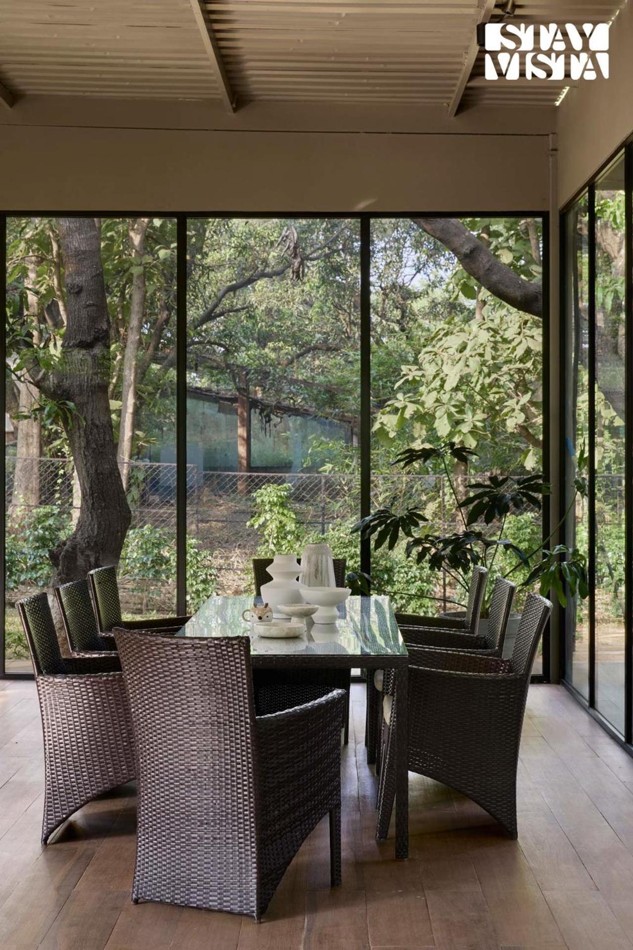 Reflection House By Stayvista With Pool, Terrace Bar, Indoor Games & Exquisite Interiors In A Nutshell Alībāg Esterno foto